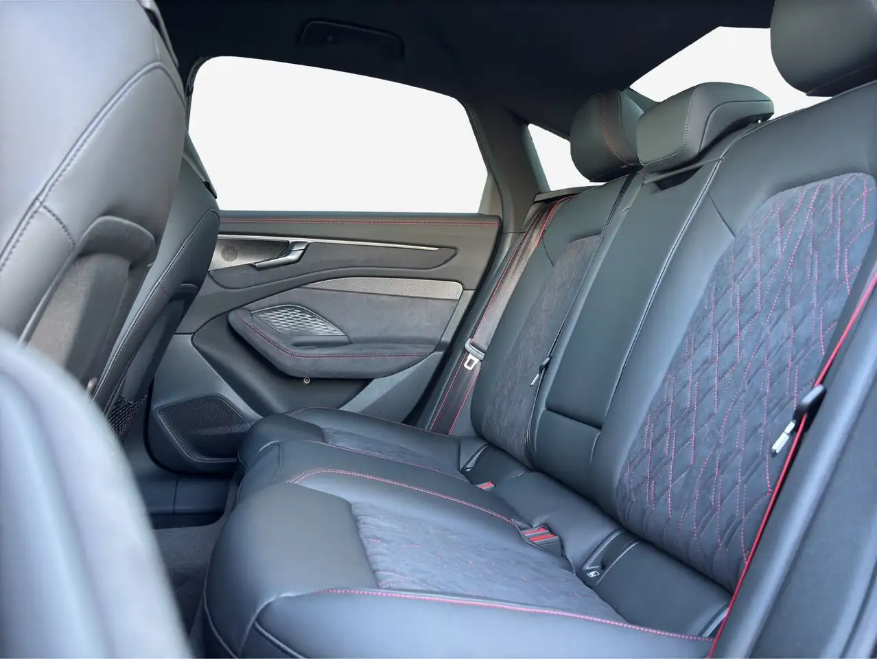 Audi A6 16