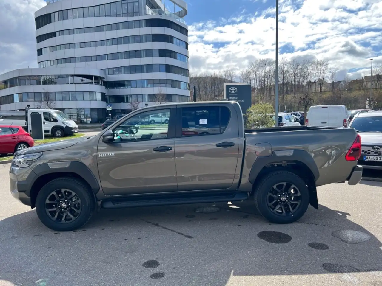 Toyota Hilux 6