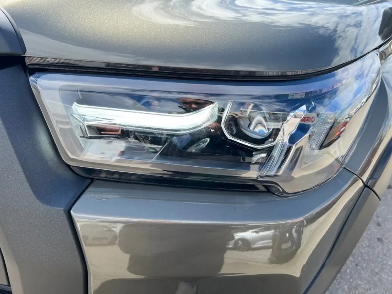 Toyota Hilux 7