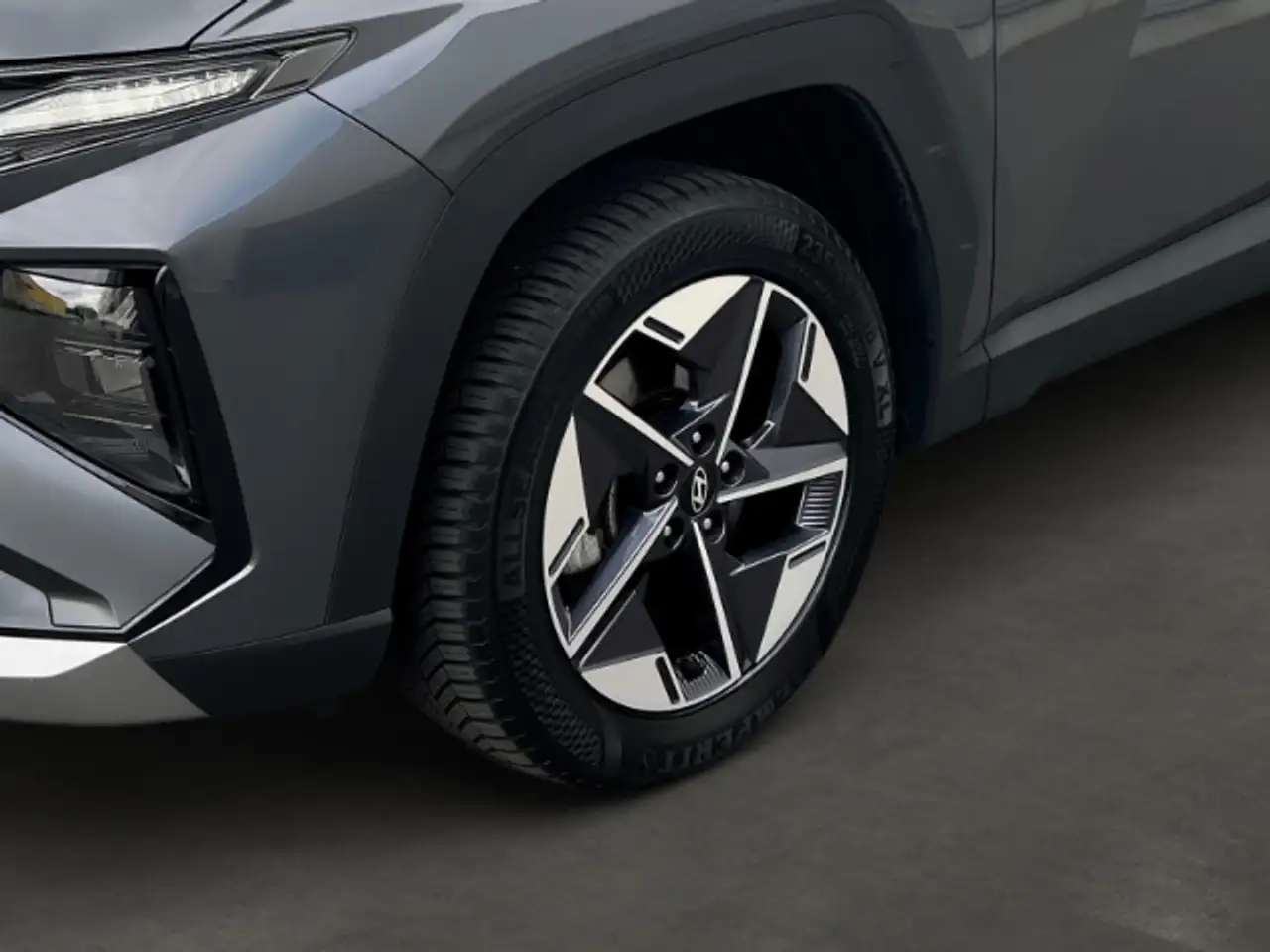 Hyundai TUCSON 6