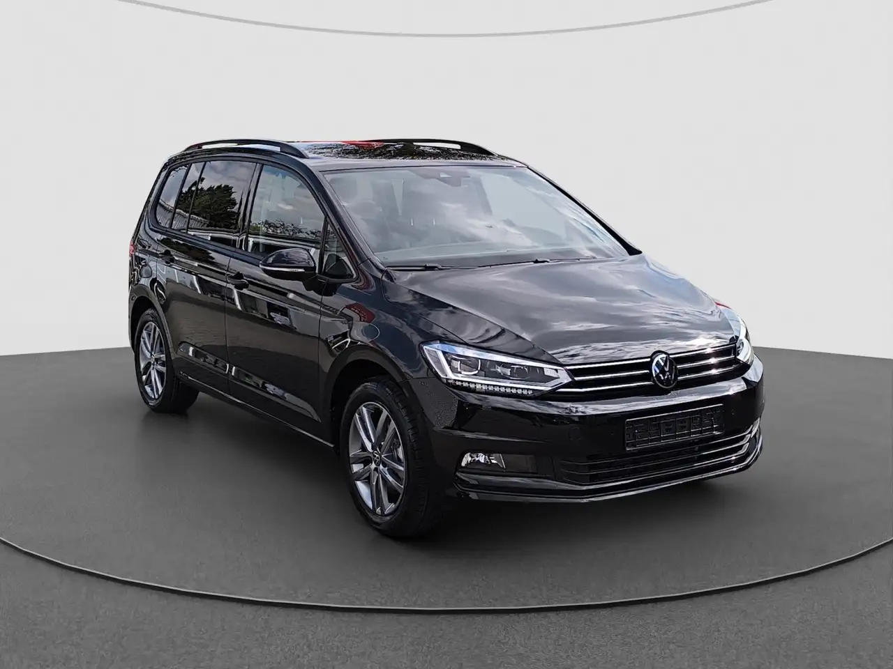Volkswagen Touran 6