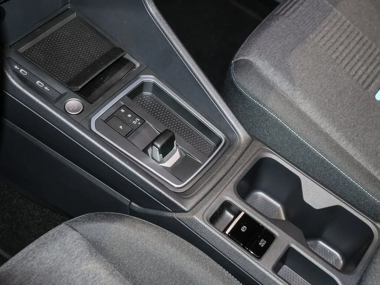 Ford Tourneo 10