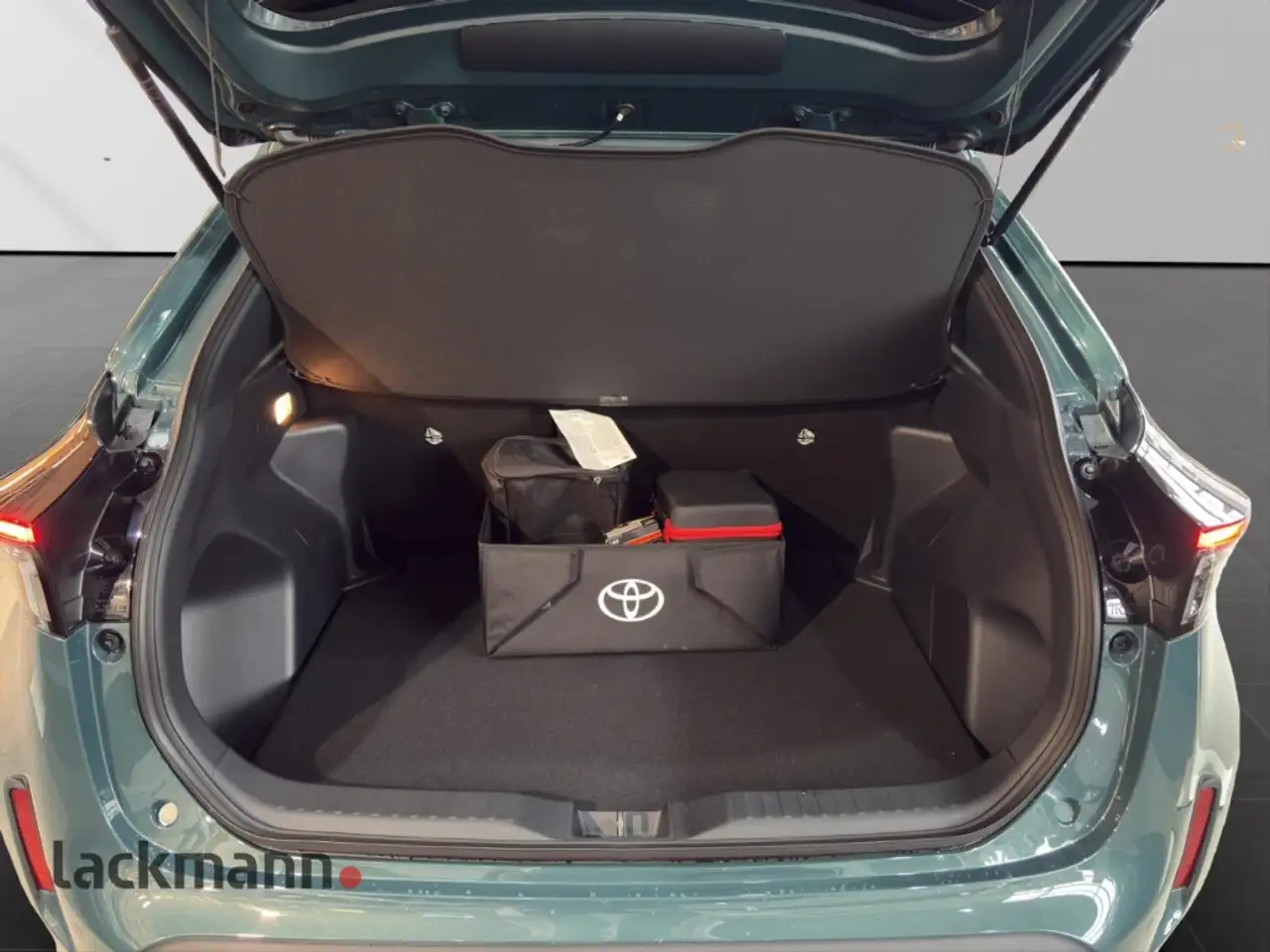 Toyota Yaris 7