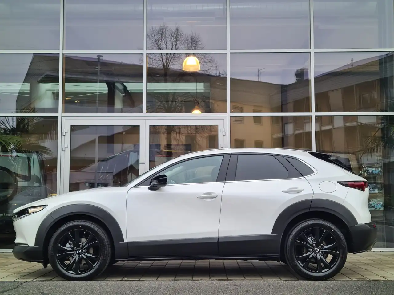 Mazda CX-30 3