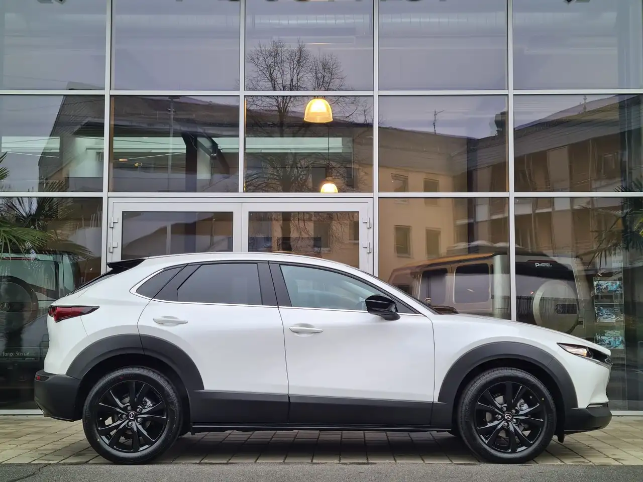 Mazda CX-30 6