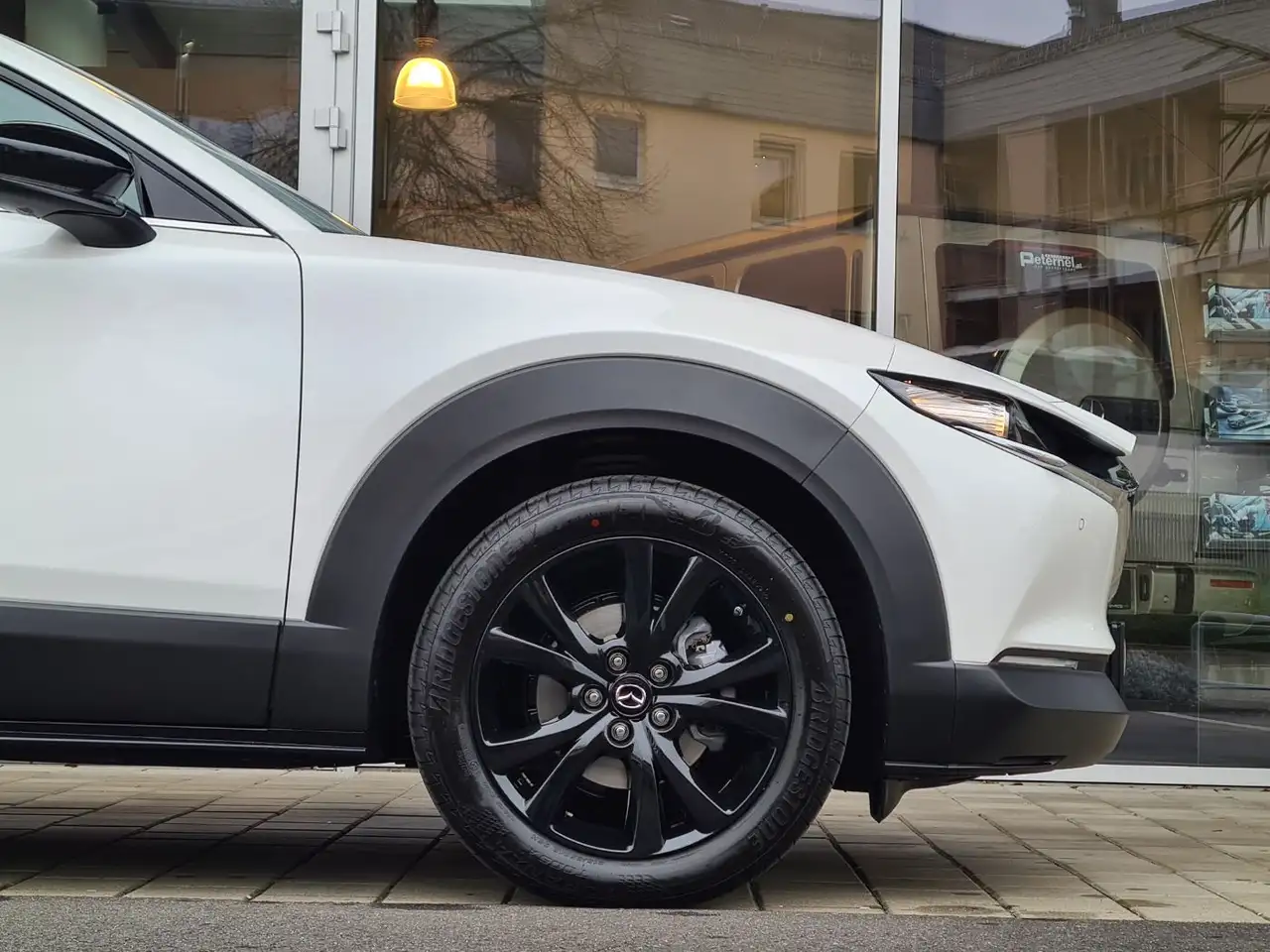 Mazda CX-30 11