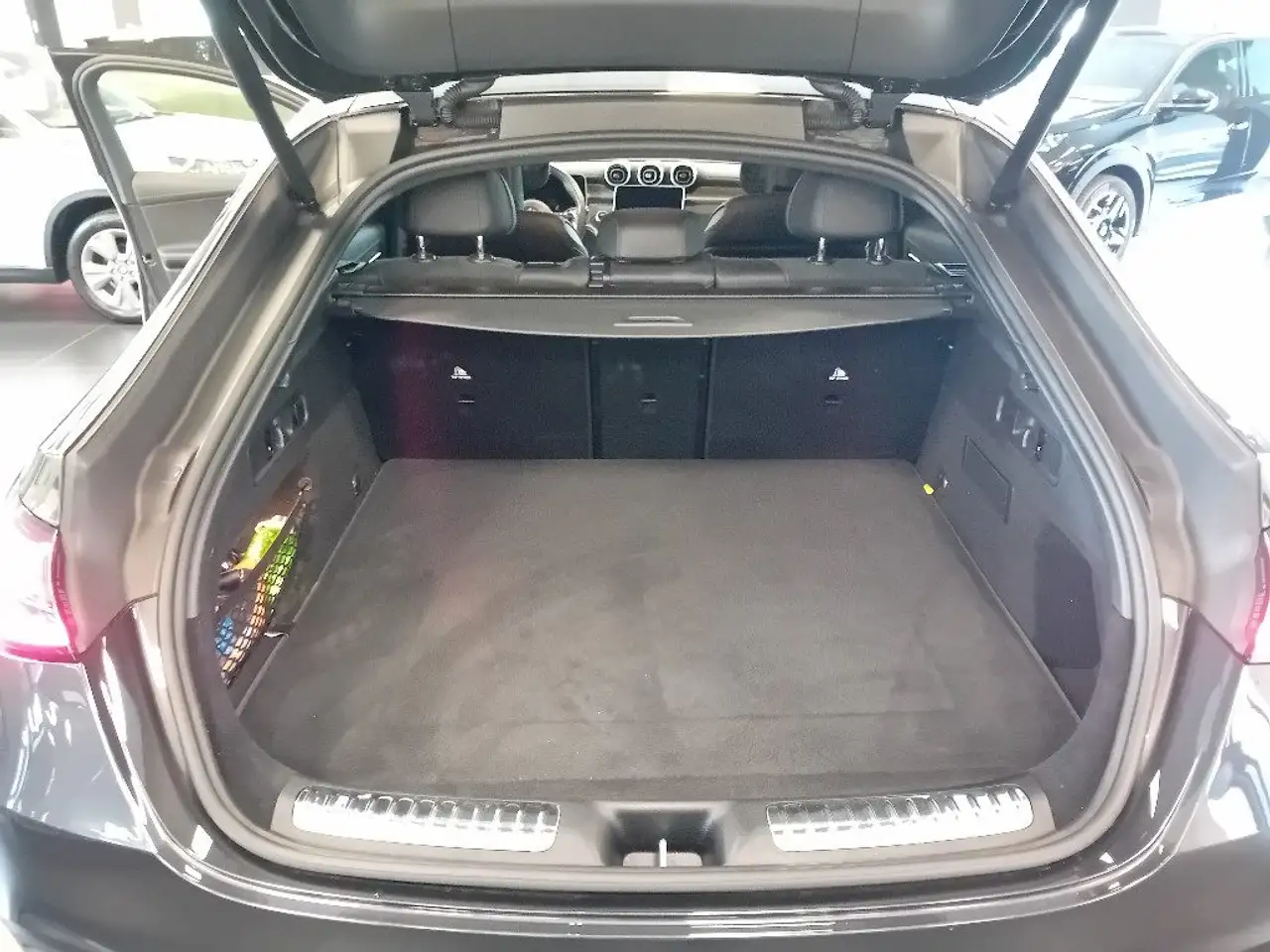 Mercedes-Benz GLC 220 10