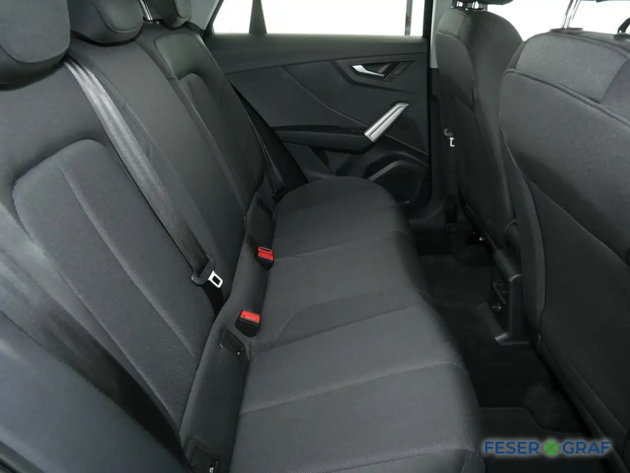 Audi Q2 30 5