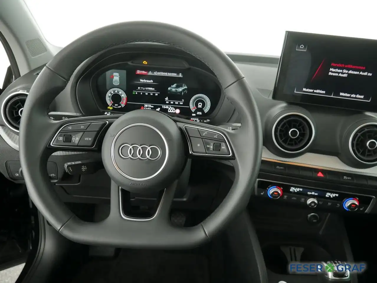Audi Q2 30 8
