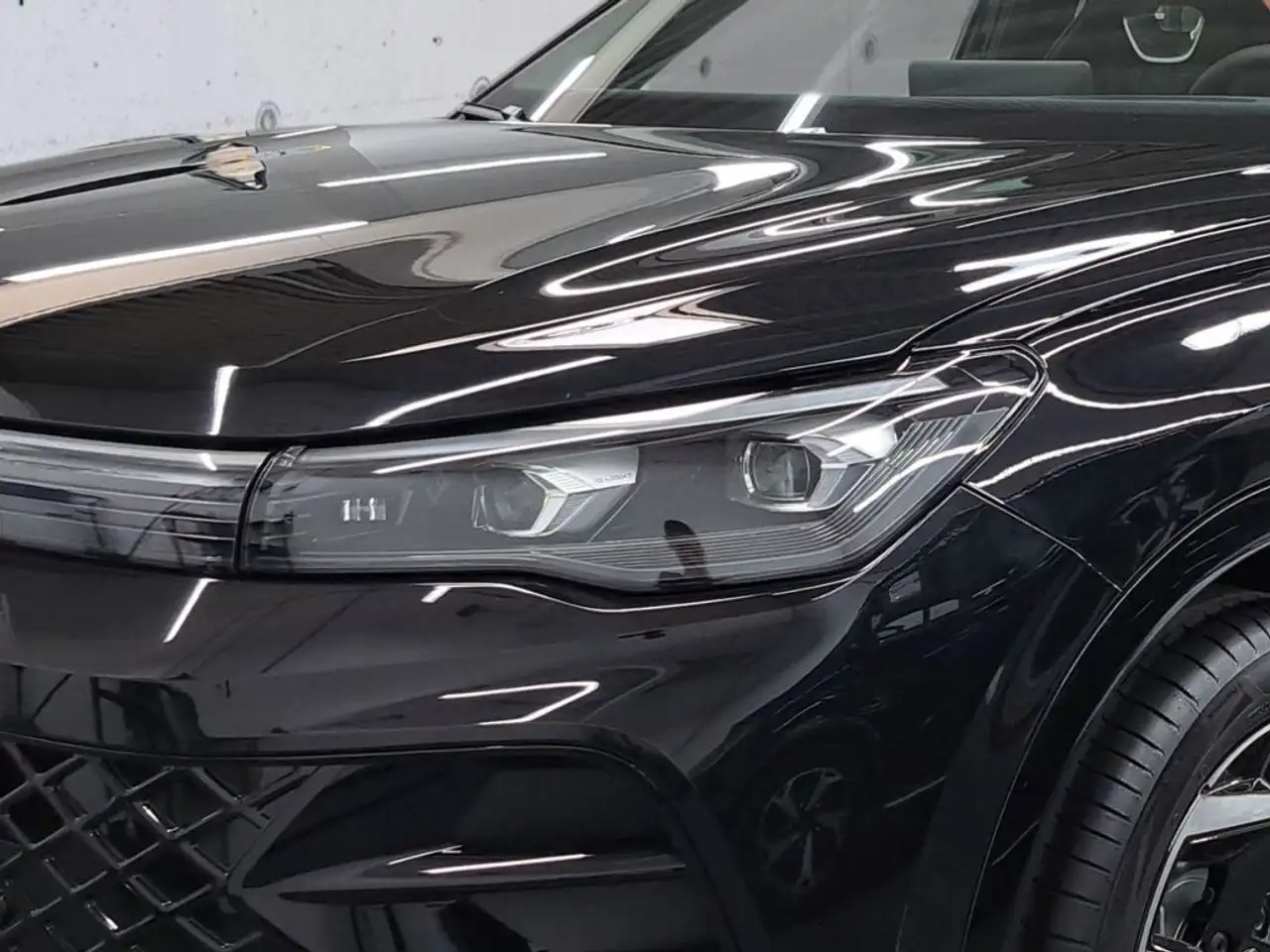 Volkswagen Tiguan 5