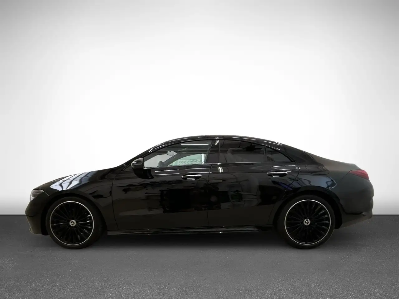 Mercedes-Benz CLA 200 7