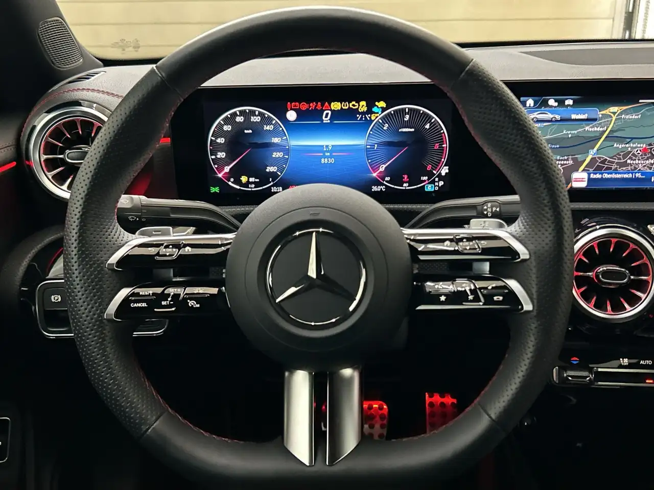 Mercedes-Benz CLA 200 9