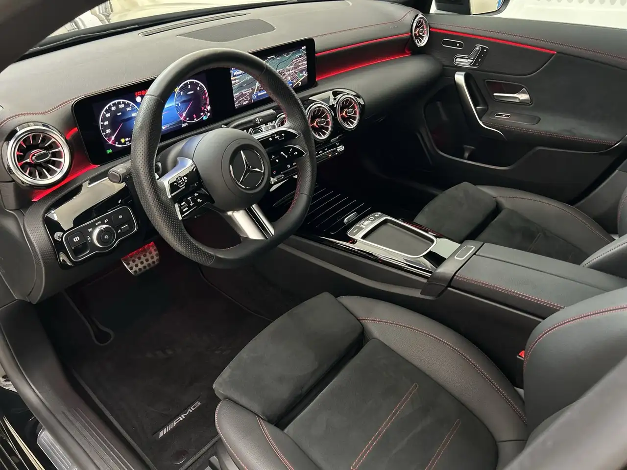 Mercedes-Benz CLA 200 12