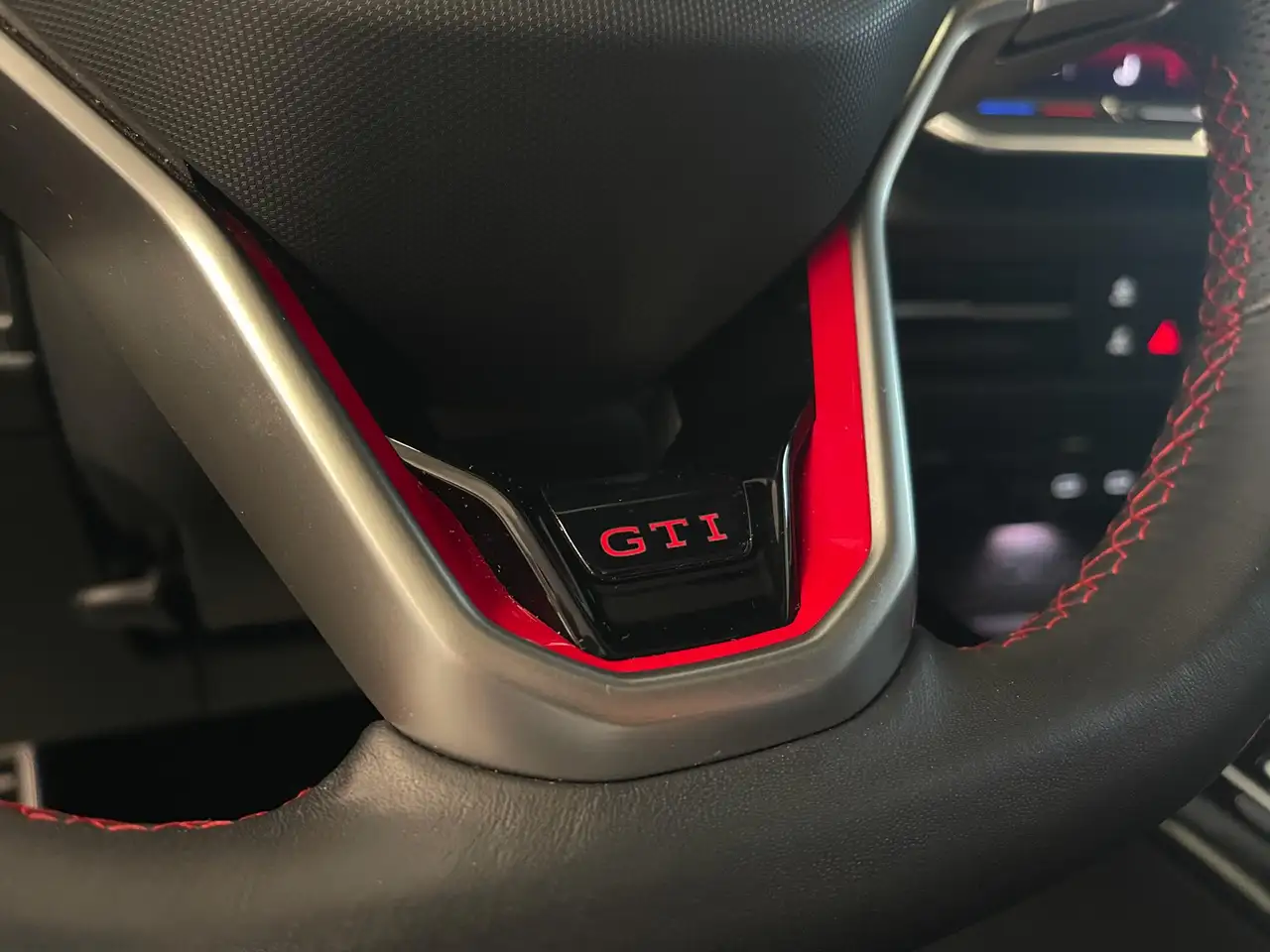 Volkswagen Golf 9