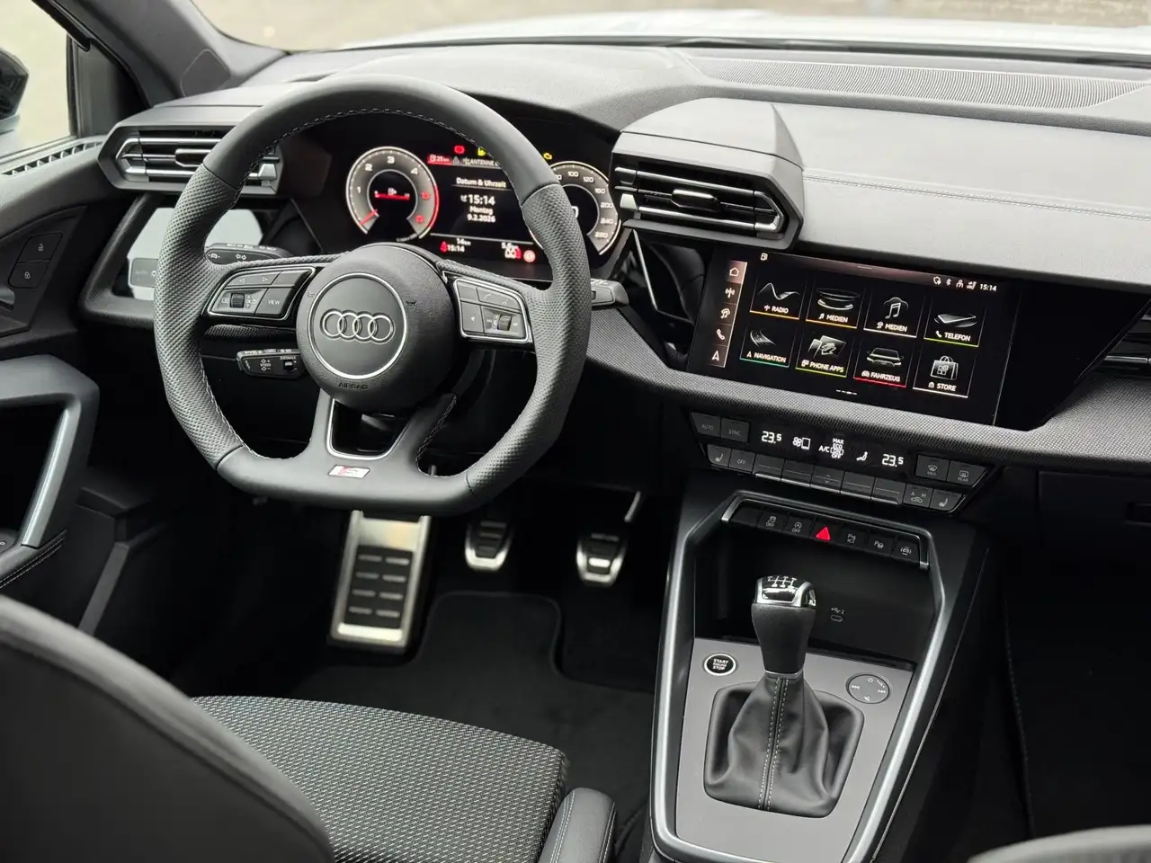 Audi A3 8