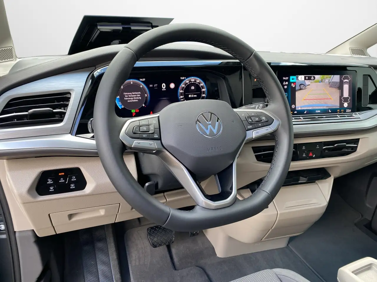 Volkswagen T7 Multivan 9