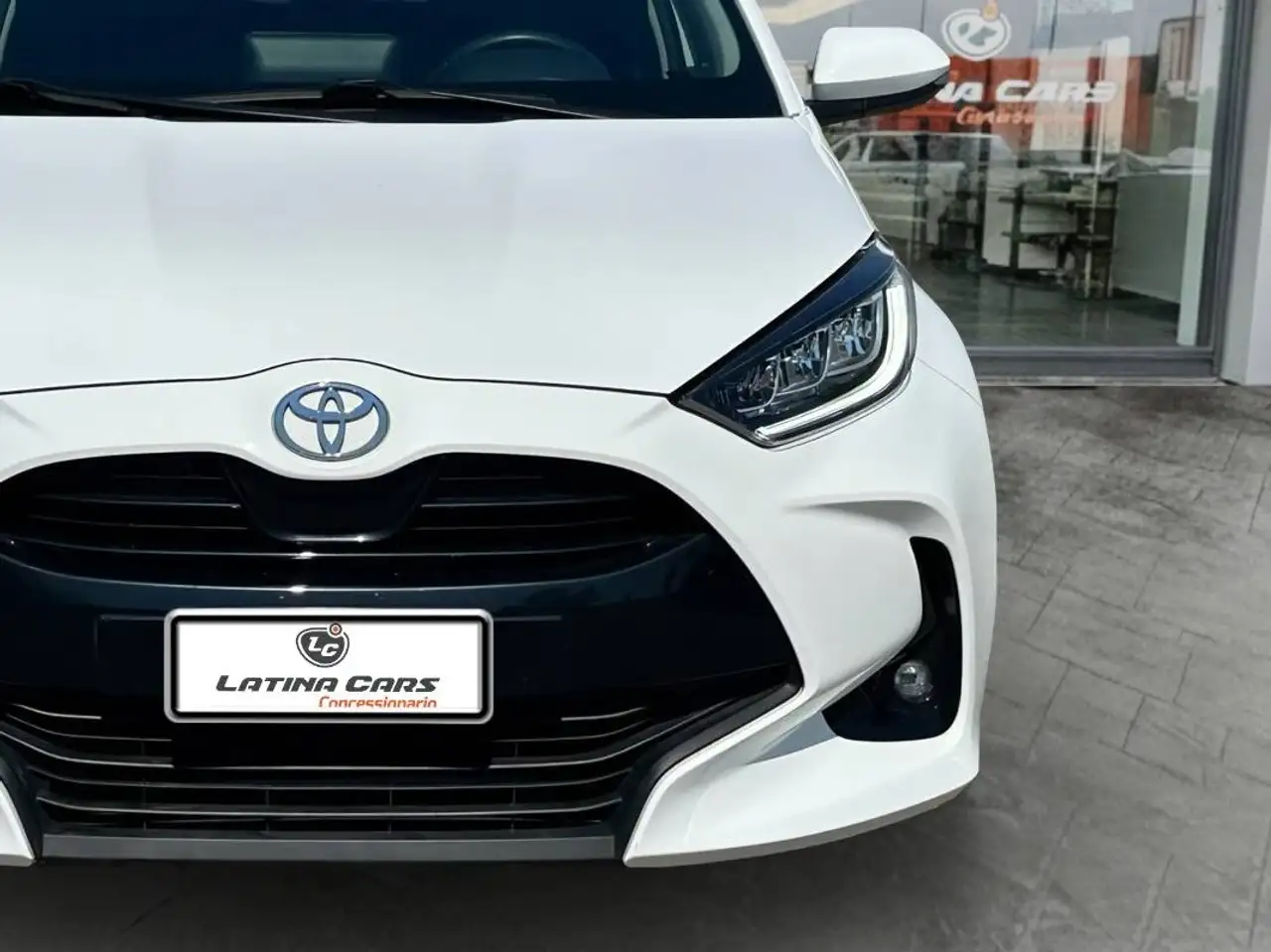 Toyota Yaris 2