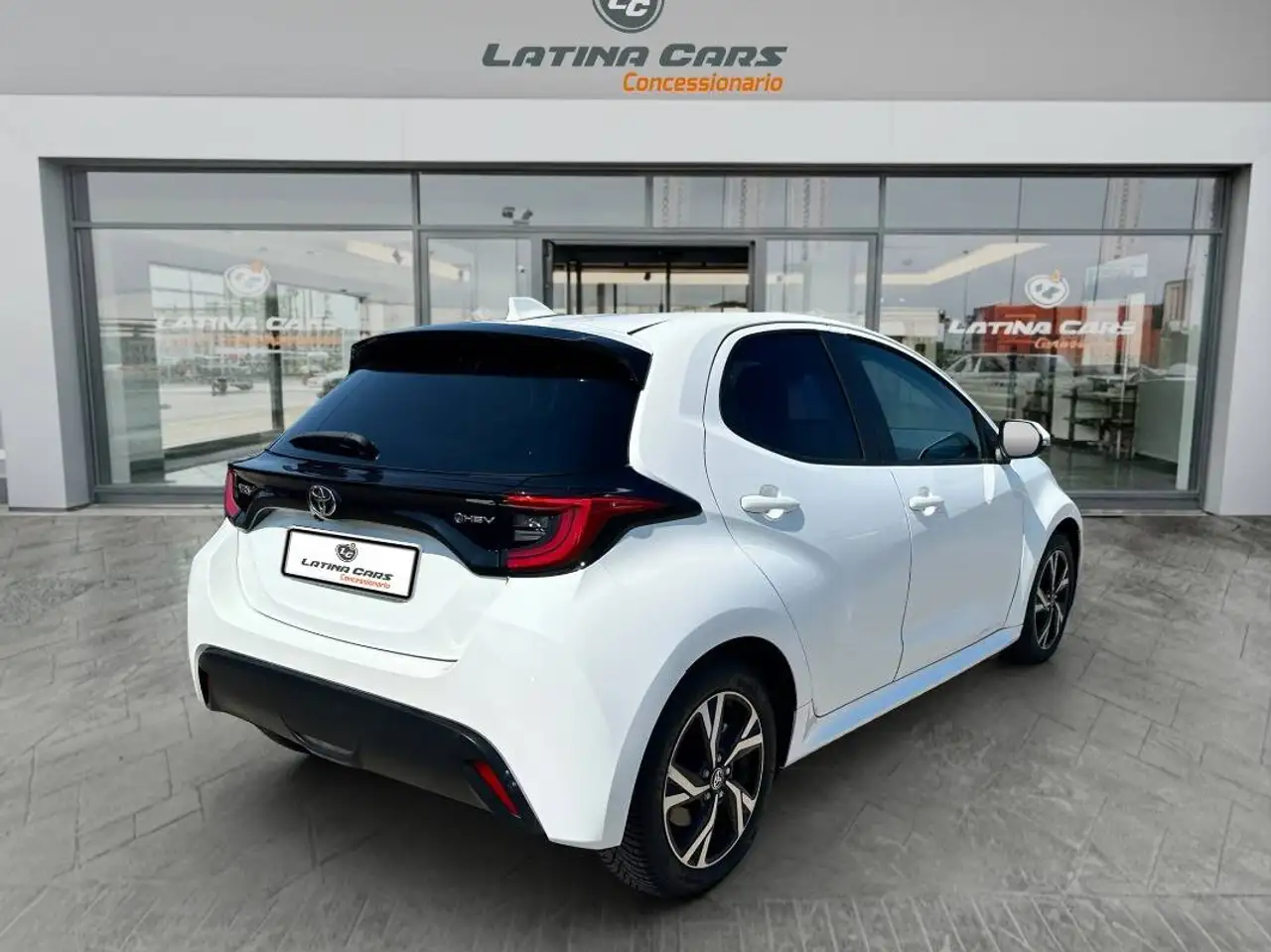 Toyota Yaris 5