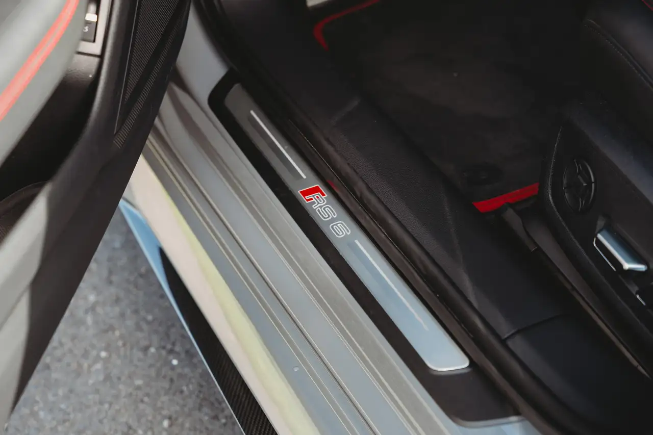 Audi RS6 9
