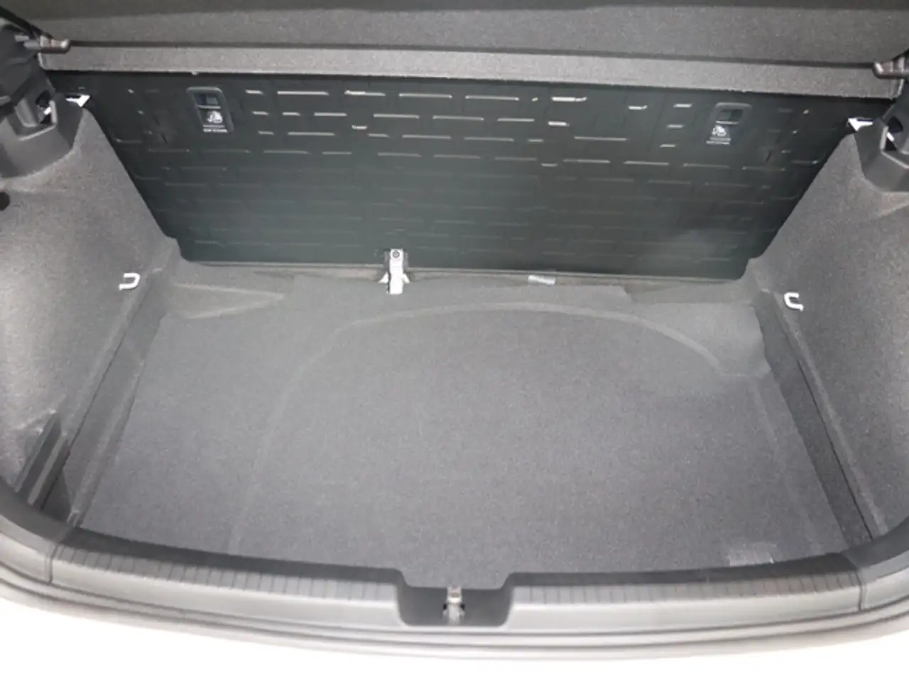 Volkswagen Polo 14