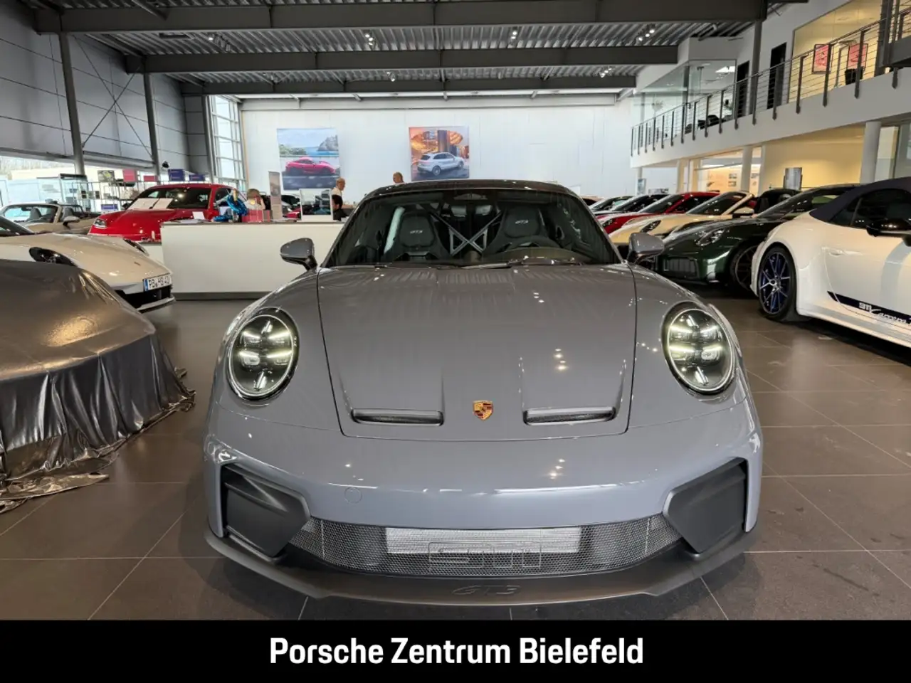 Porsche 992 911 3