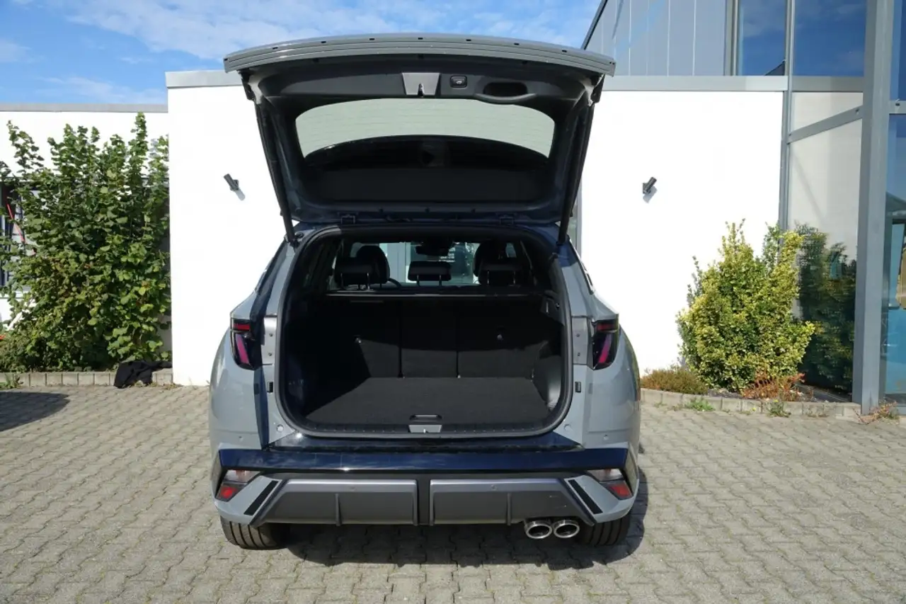 Hyundai TUCSON 8