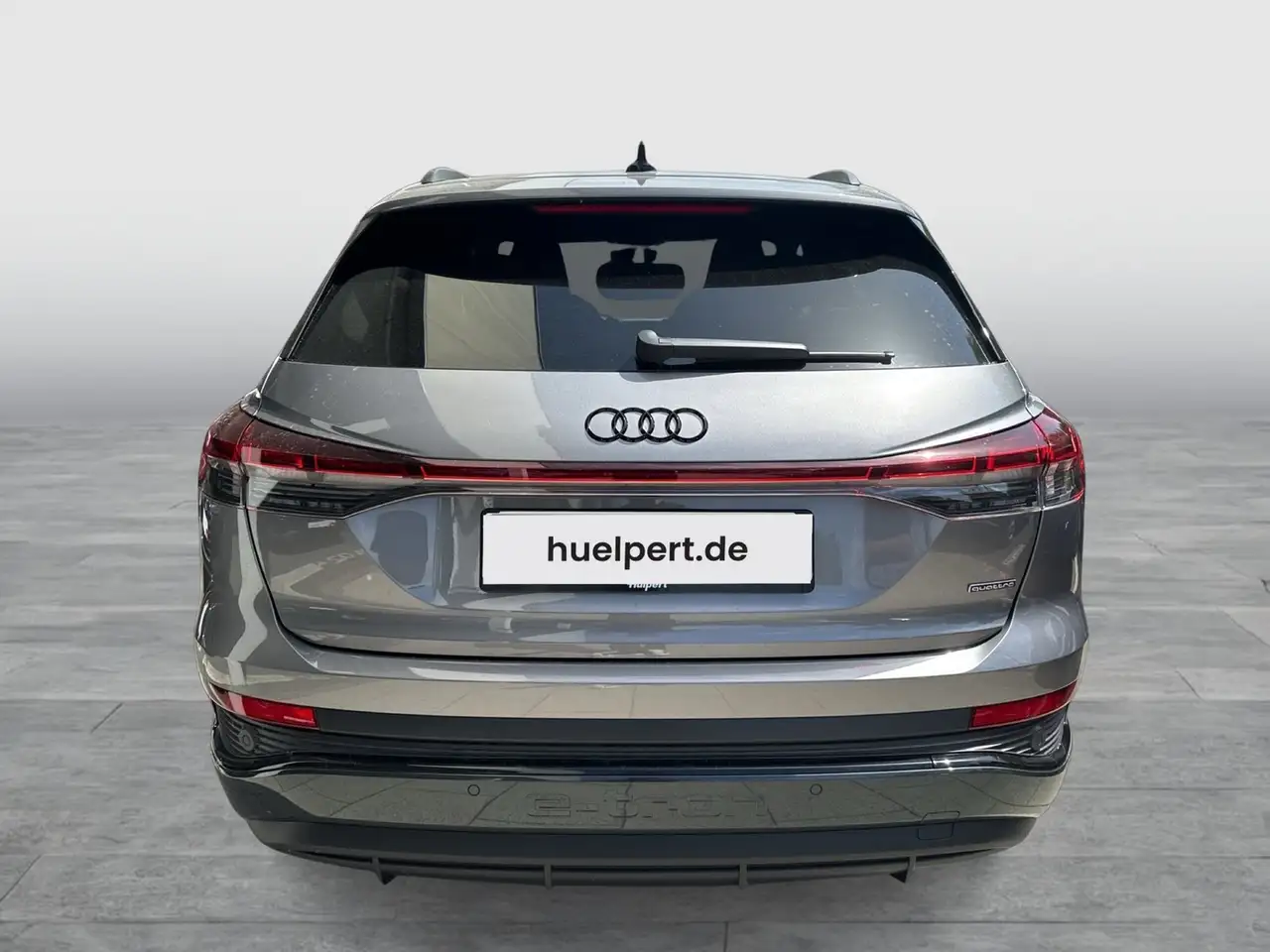 Audi Q4 9