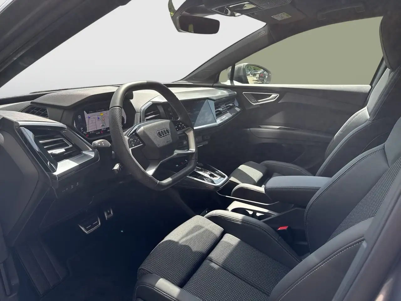 Audi Q4 11