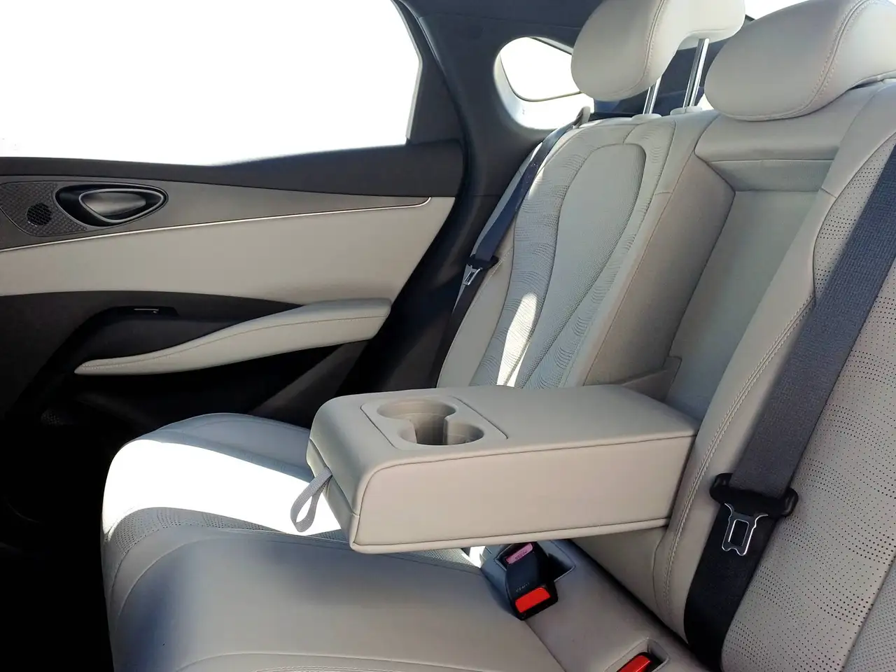 BYD Seal 6 12