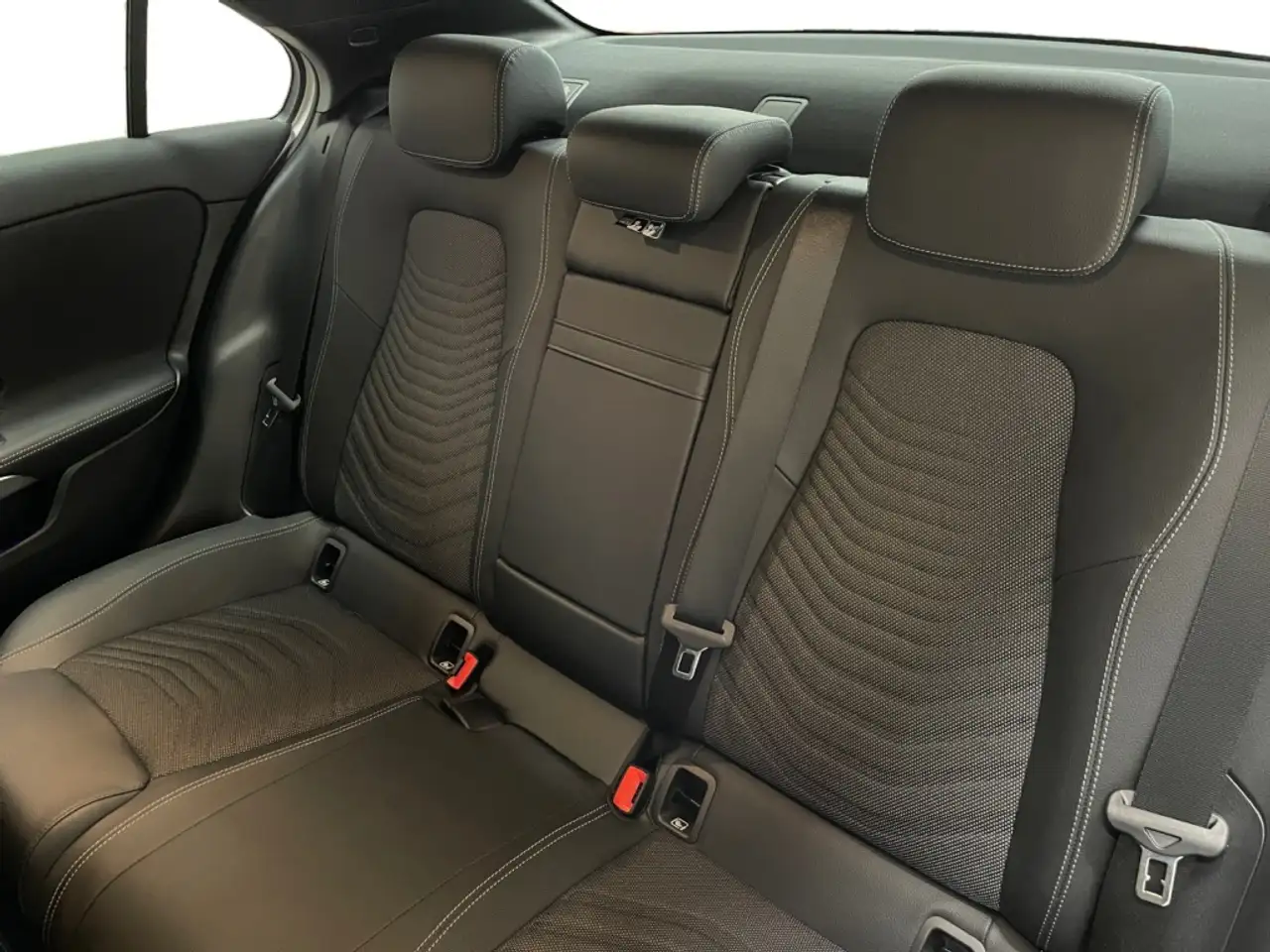 Mercedes-Benz A 200 10