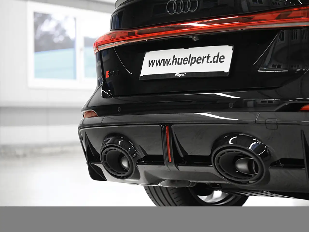 Audi RS5 7