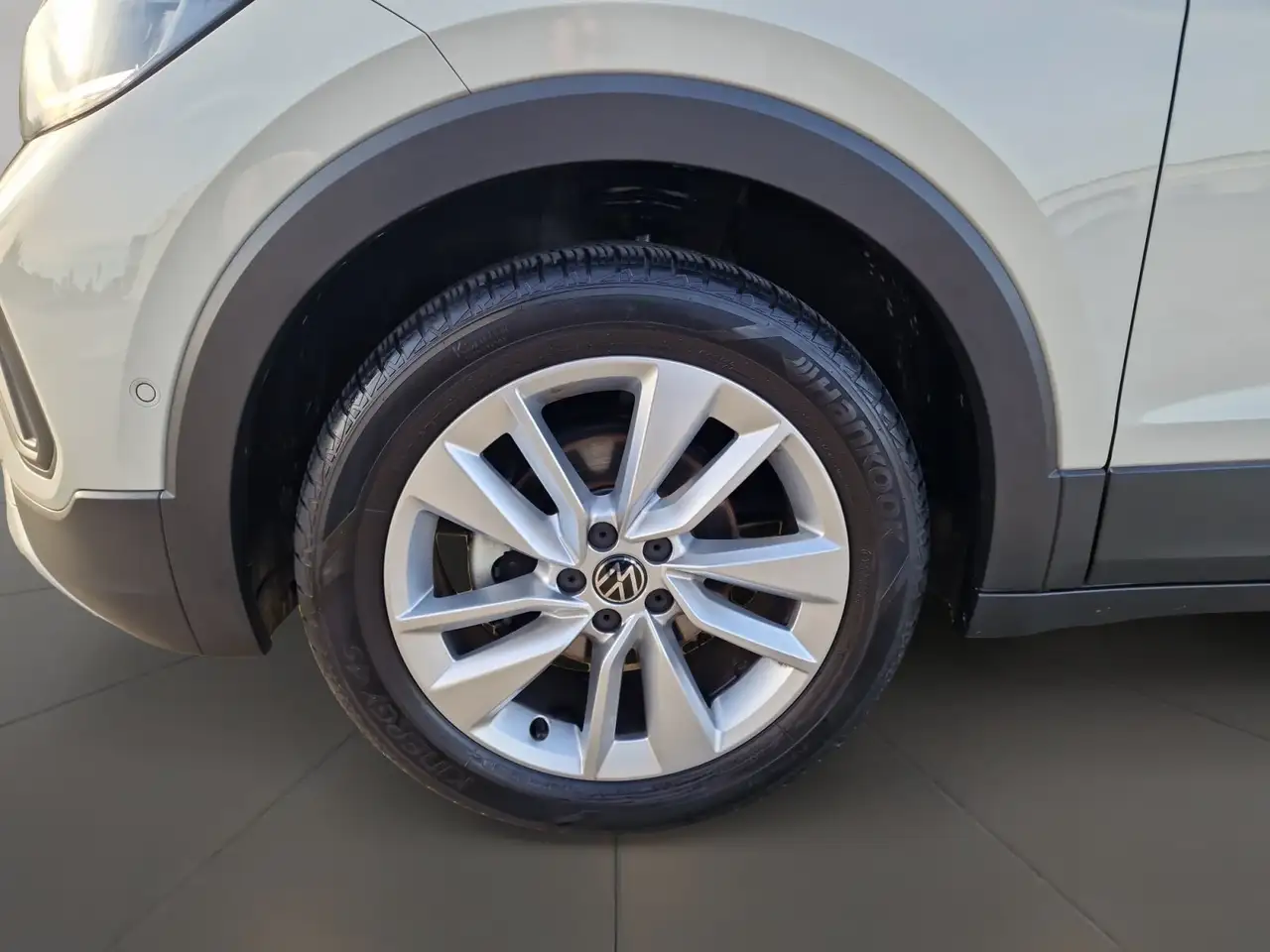 Volkswagen T-Cross 6