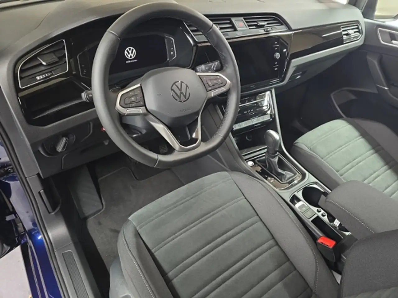 Volkswagen Touran 7