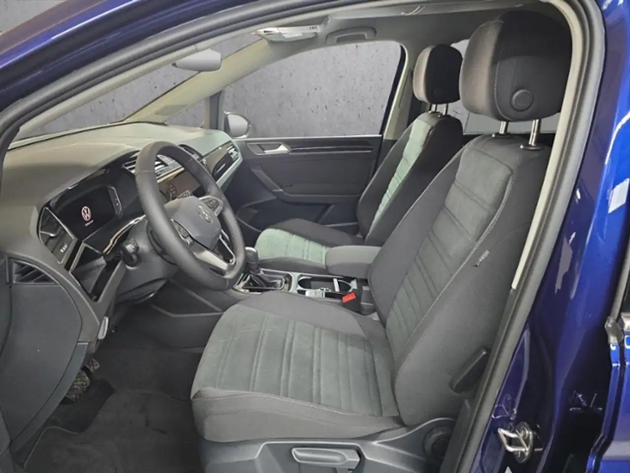 Volkswagen Touran 8