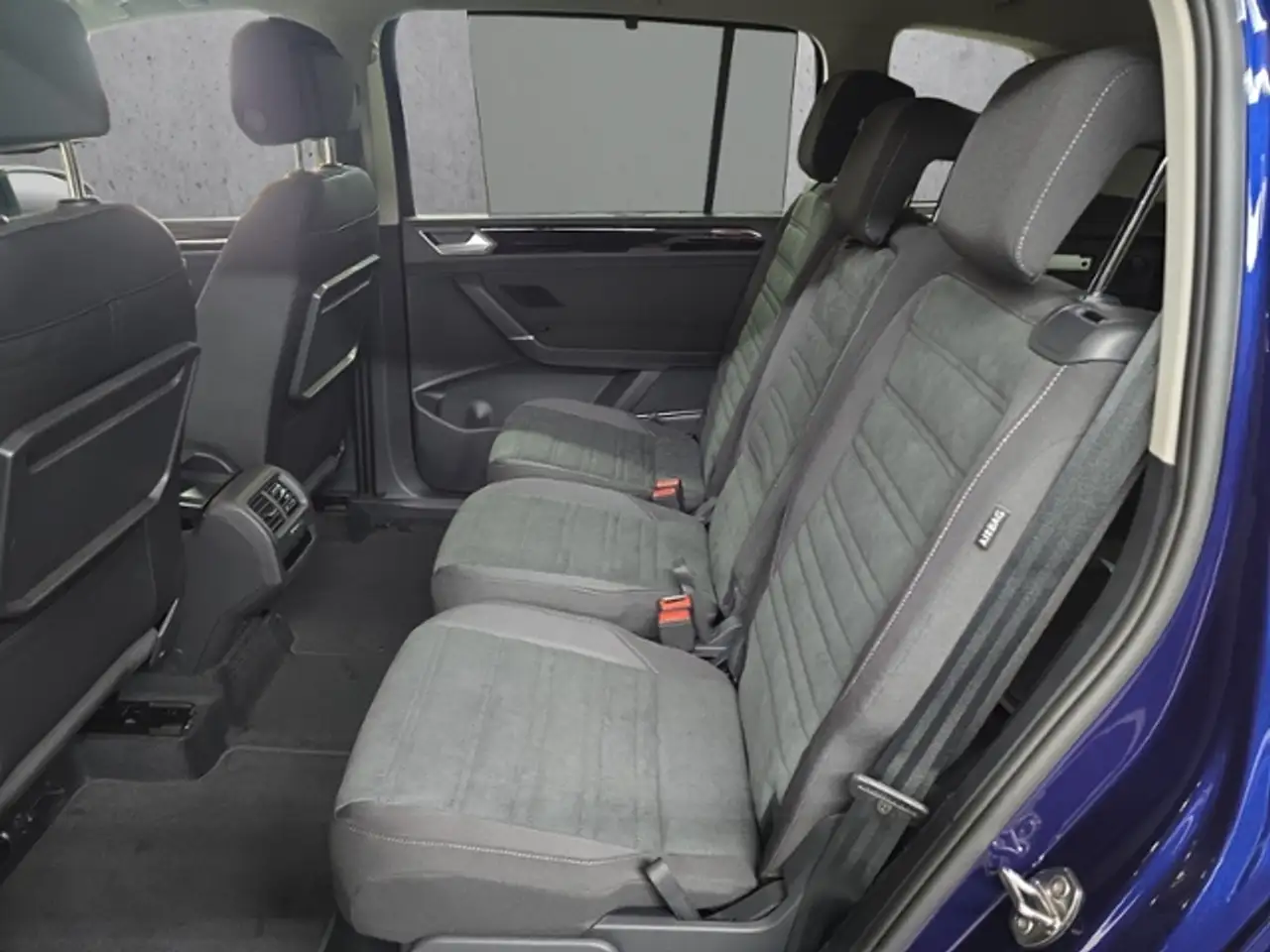 Volkswagen Touran 9