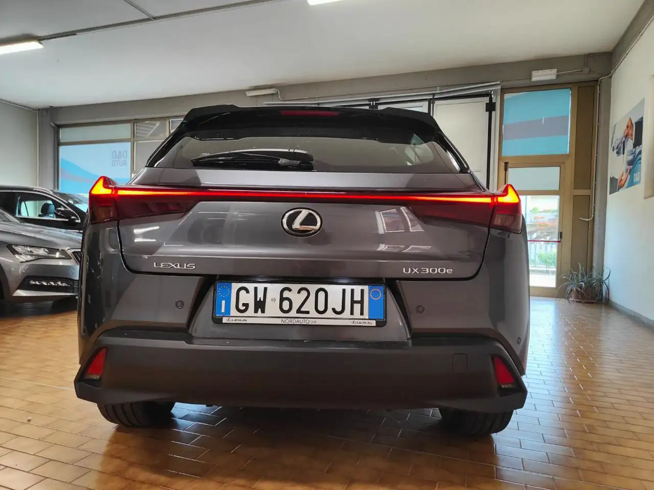 Lexus UX 4