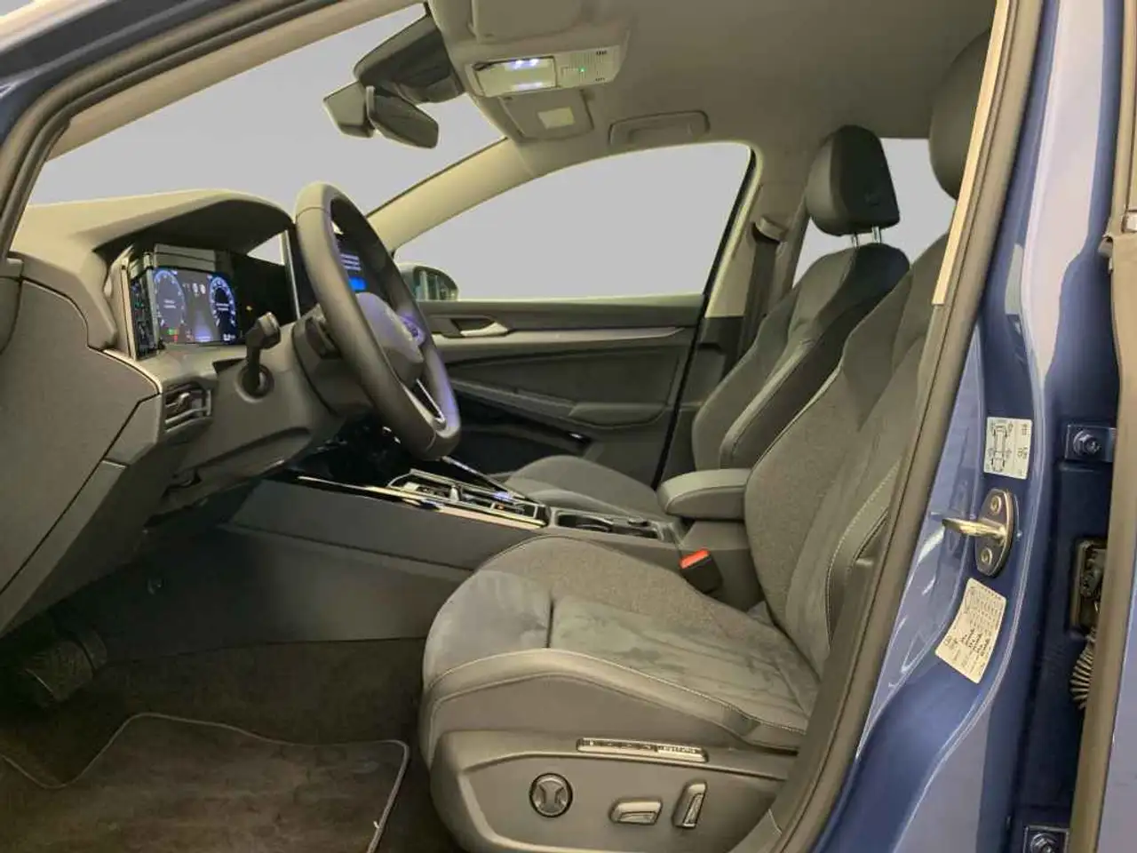 Volkswagen Golf 12