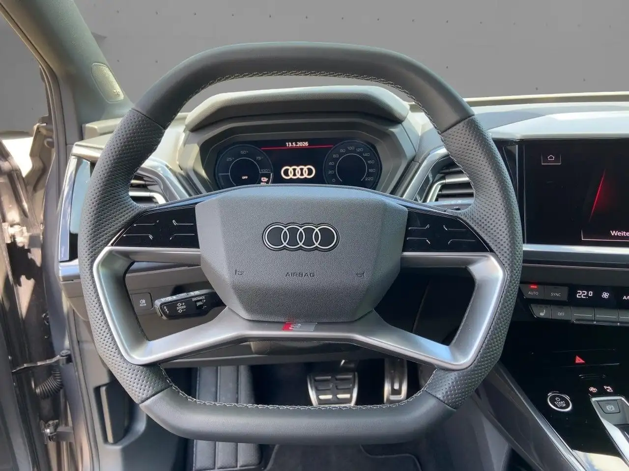 Audi Q4 11