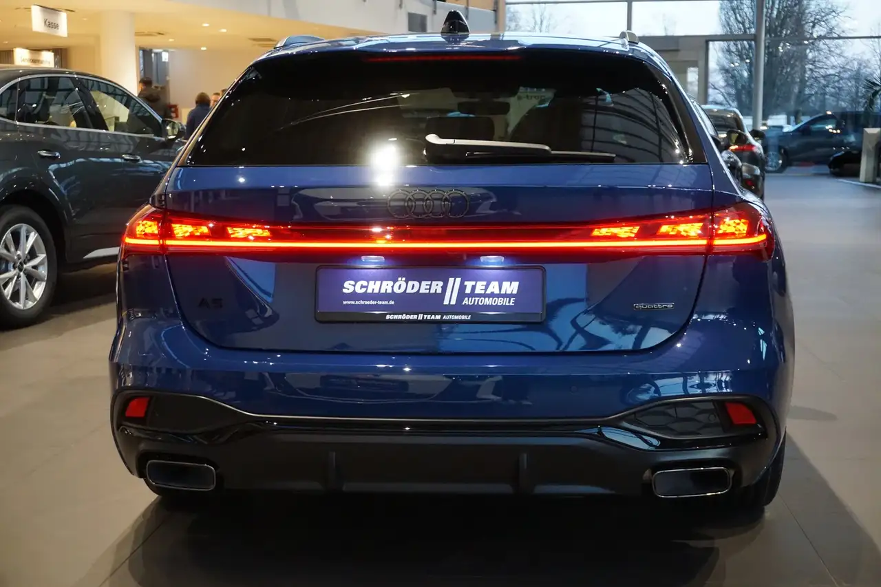 Audi A5 4