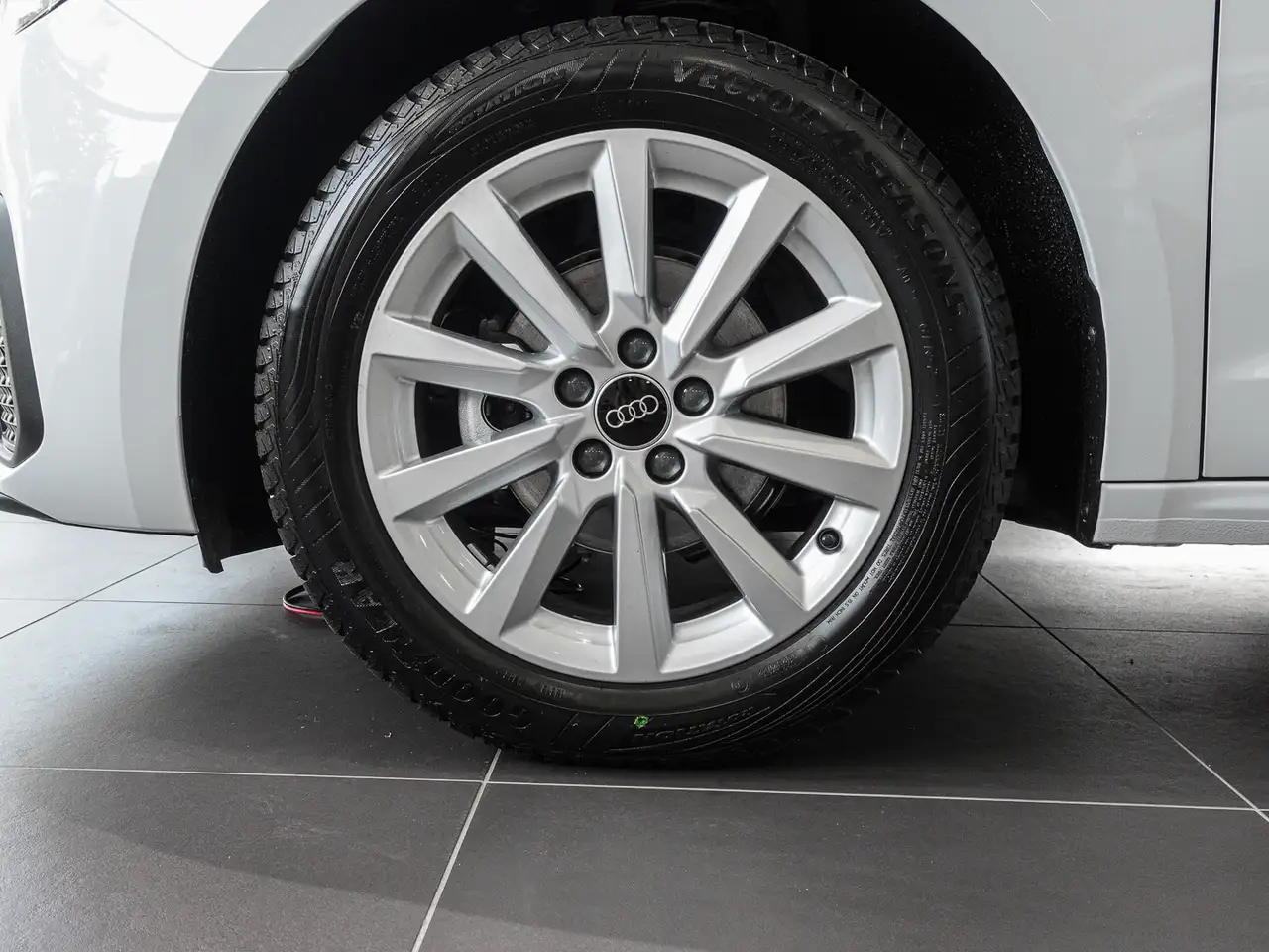 Audi A1 4
