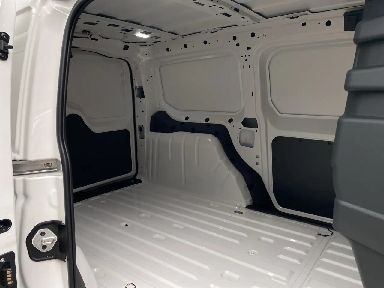 Volkswagen Caddy 14