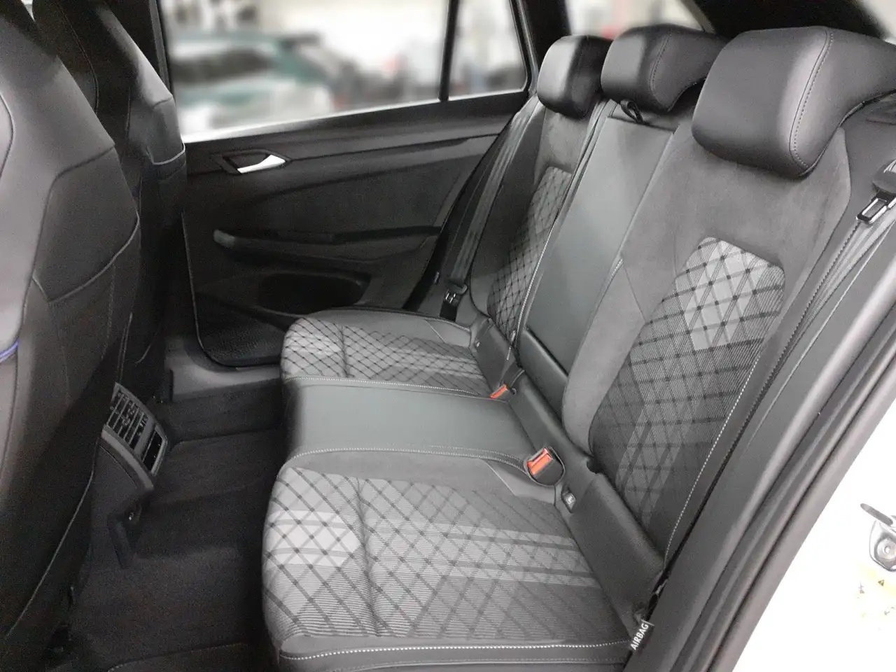 Volkswagen Golf 8