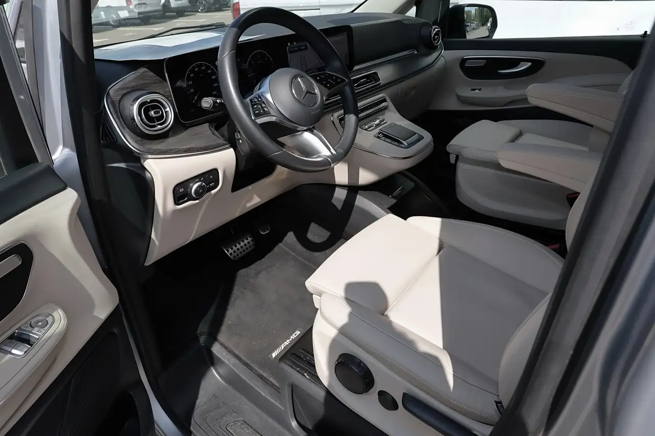 Mercedes-Benz V 300 11