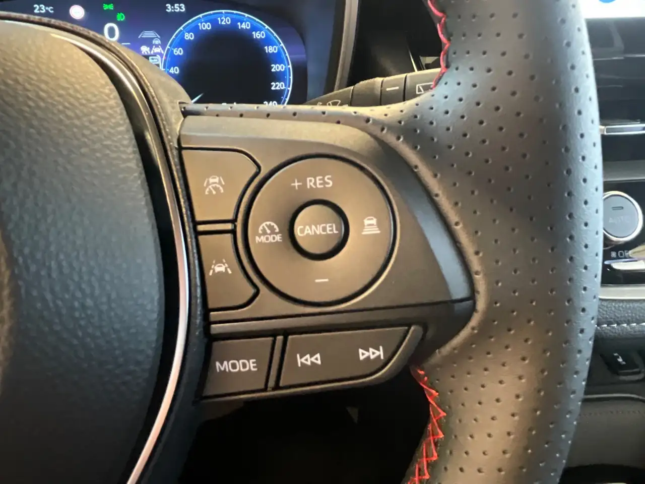 Toyota Corolla 16