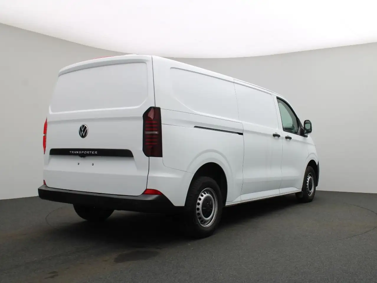 Volkswagen T7 Transporter 2