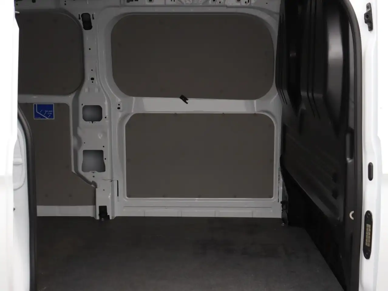 Volkswagen T7 Transporter 7