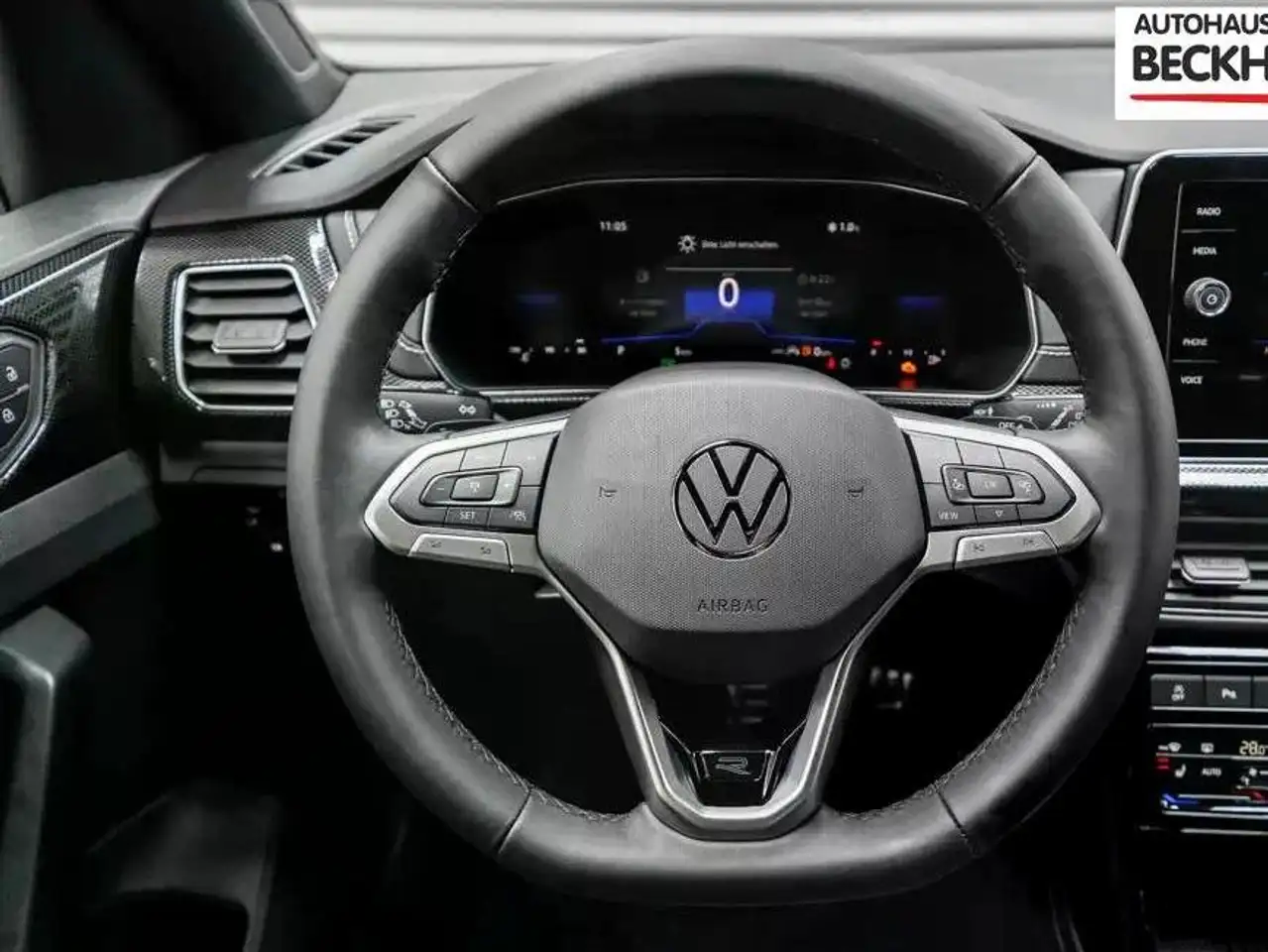 Volkswagen T-Cross 9