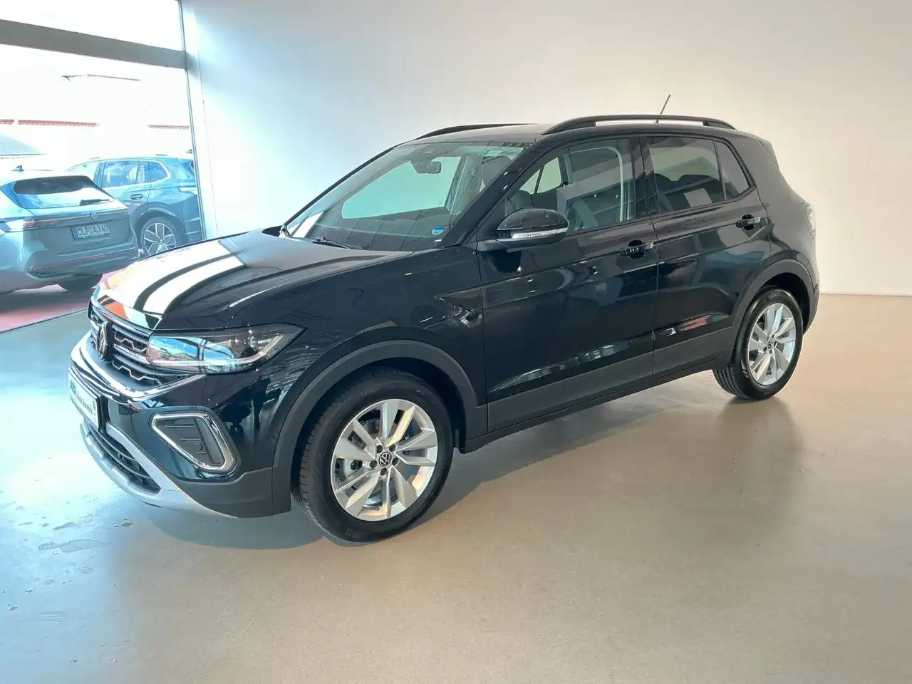 Volkswagen T-Cross 11