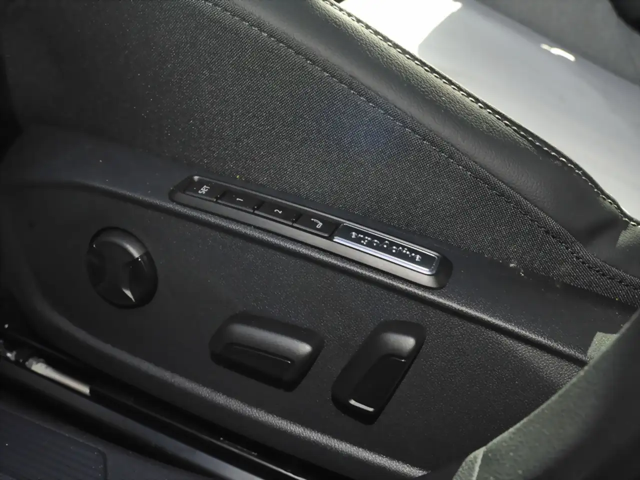Volkswagen Golf 12