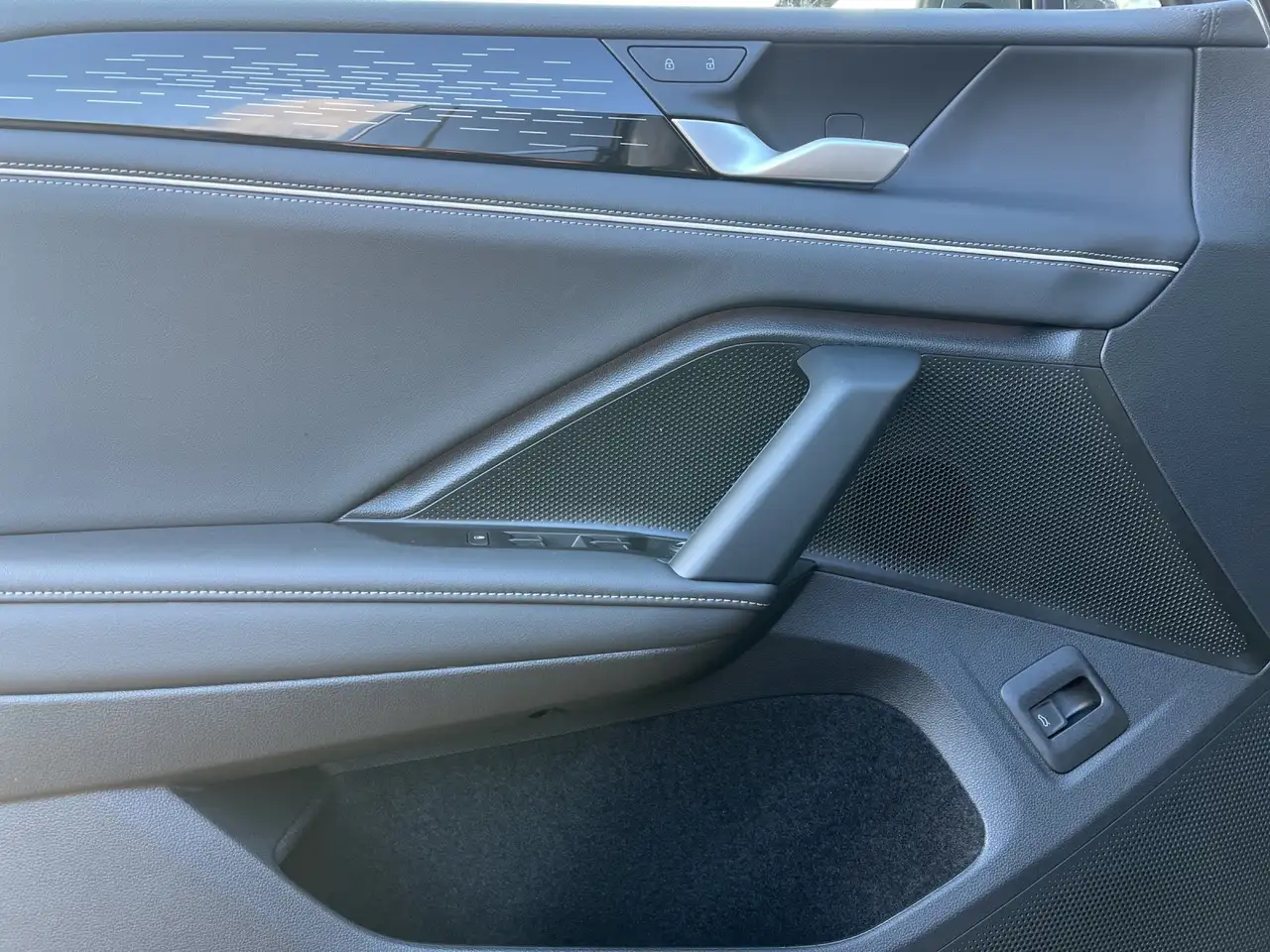 Volkswagen Tiguan 7